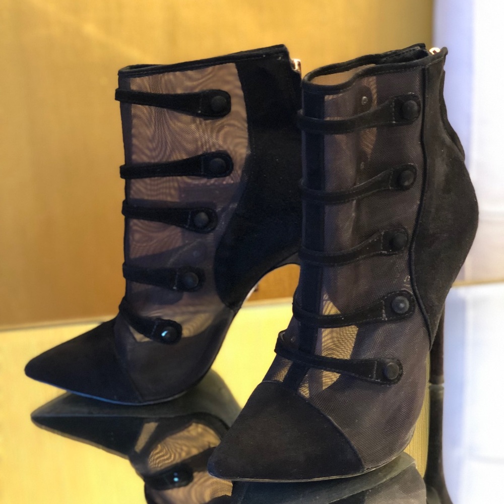 Kurt Geiger Bootie